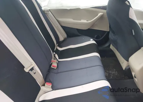 2016 Hyundai Sonata z USA, uszkodzony, nr VIN 5NPE24AF7GH394975